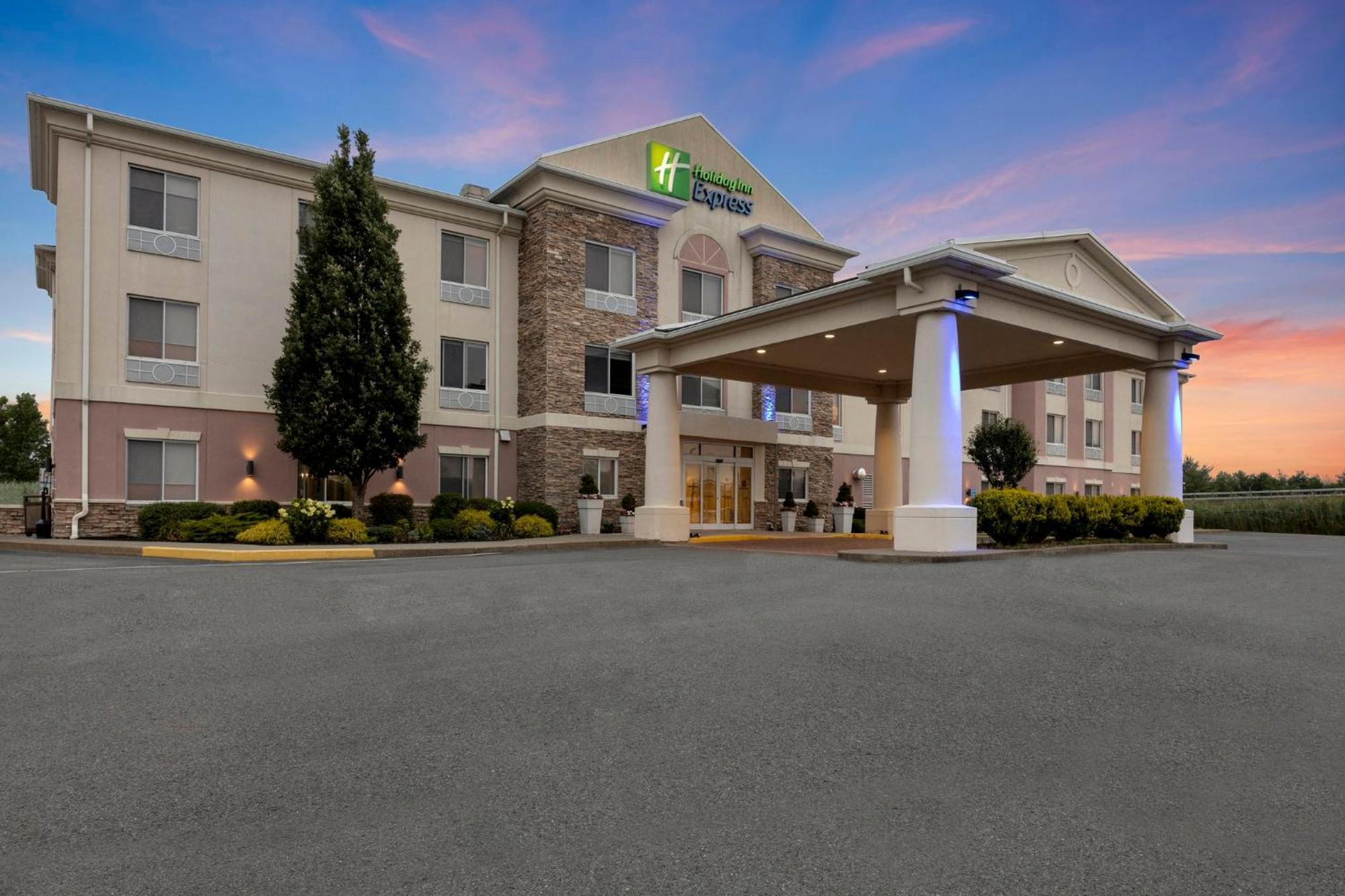 Holiday Inn Express Hotel & Suites West Coxsackie By Ihg Ngoại thất bức ảnh