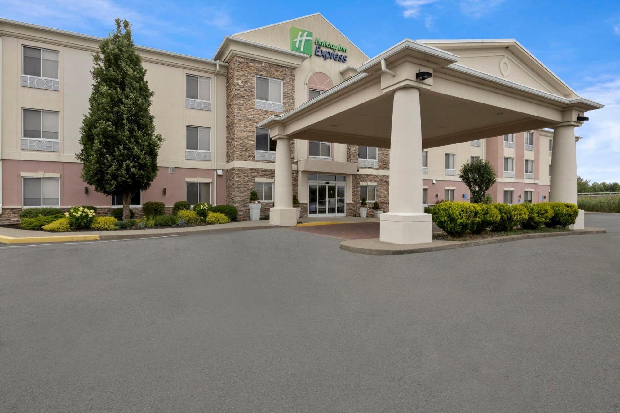 Holiday Inn Express Hotel & Suites West Coxsackie By Ihg Ngoại thất bức ảnh